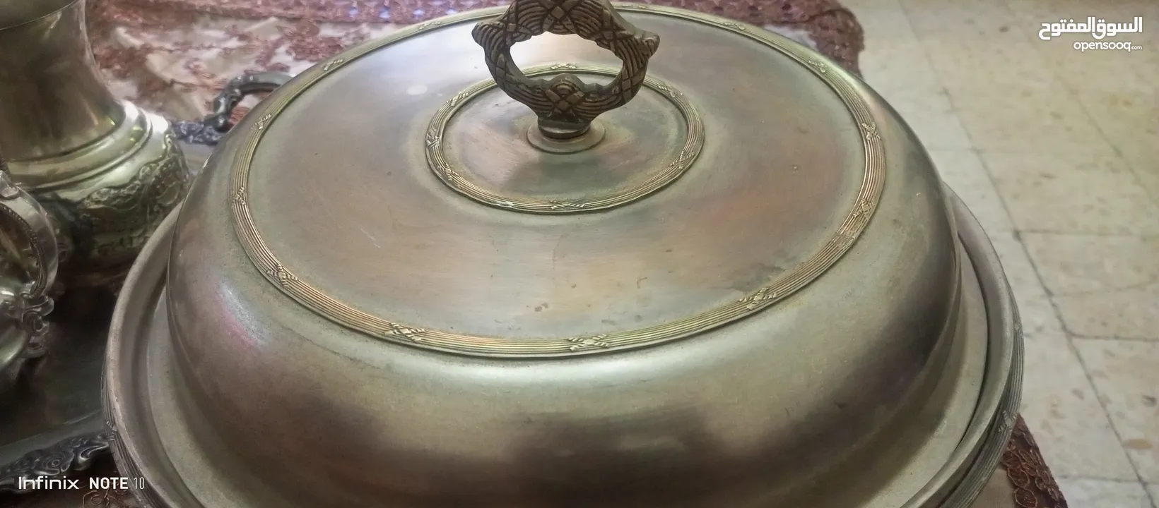 حافظة طعام نحاس حجم كبير