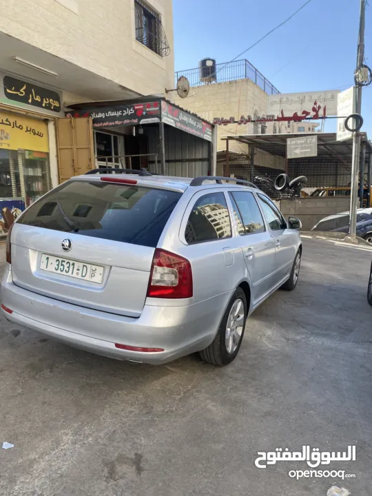 سكودا اكتافية