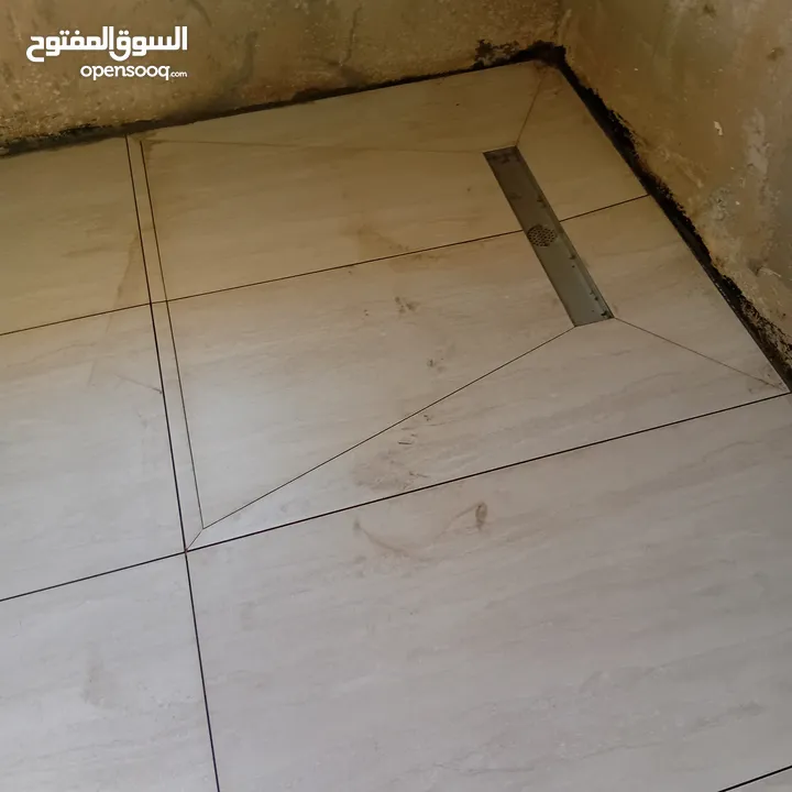أعمال بلاط وسيراميك ورخام