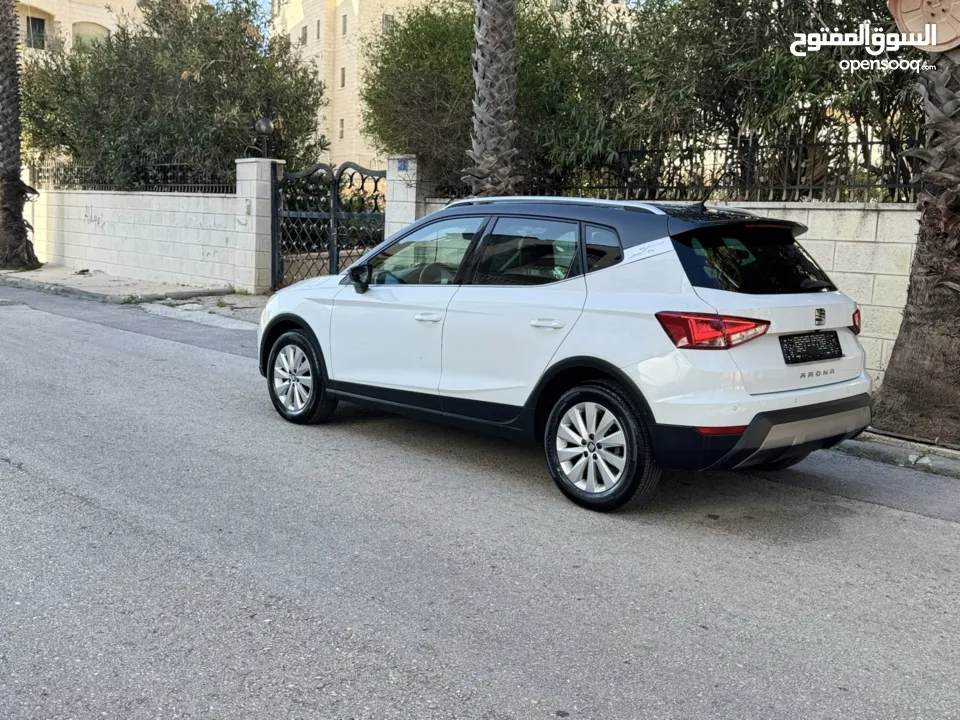 سيات ارونا ترخيص 21 فل اضافات ولا غرام بوية