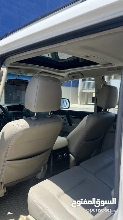 Mitsubishi pajero 2010 3800cc