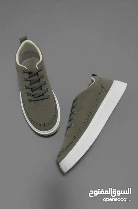 البيع بالجملة فقط