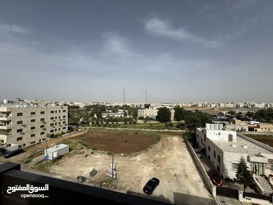 شقة دوبلكس مع روف باطلالة مميزة مساحة 280 + 90 باجمل مناطق رجم عميش - حي الصحابة -شركة رمضان للاسكان