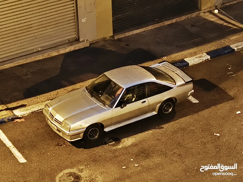 اوبل مانتا opel manta b2 1984 1.8s
