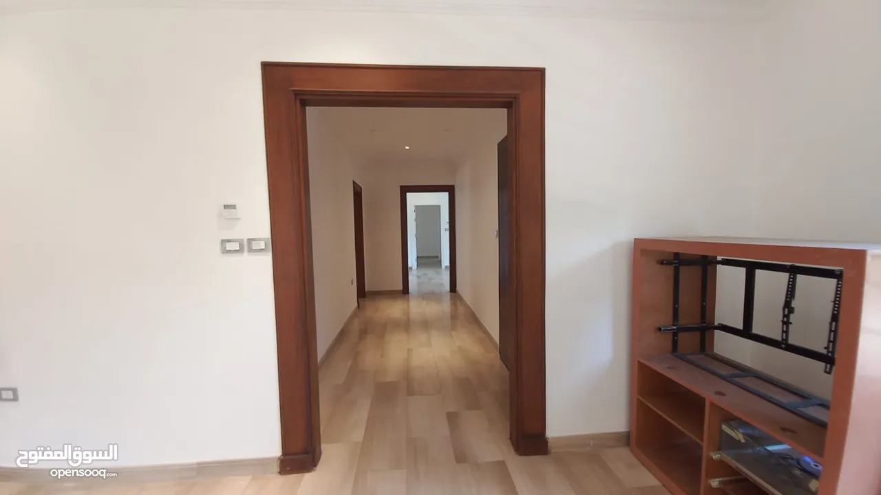 شقة غير مفروشة للايجار في عبدون  ( Property 37810 )-175072353