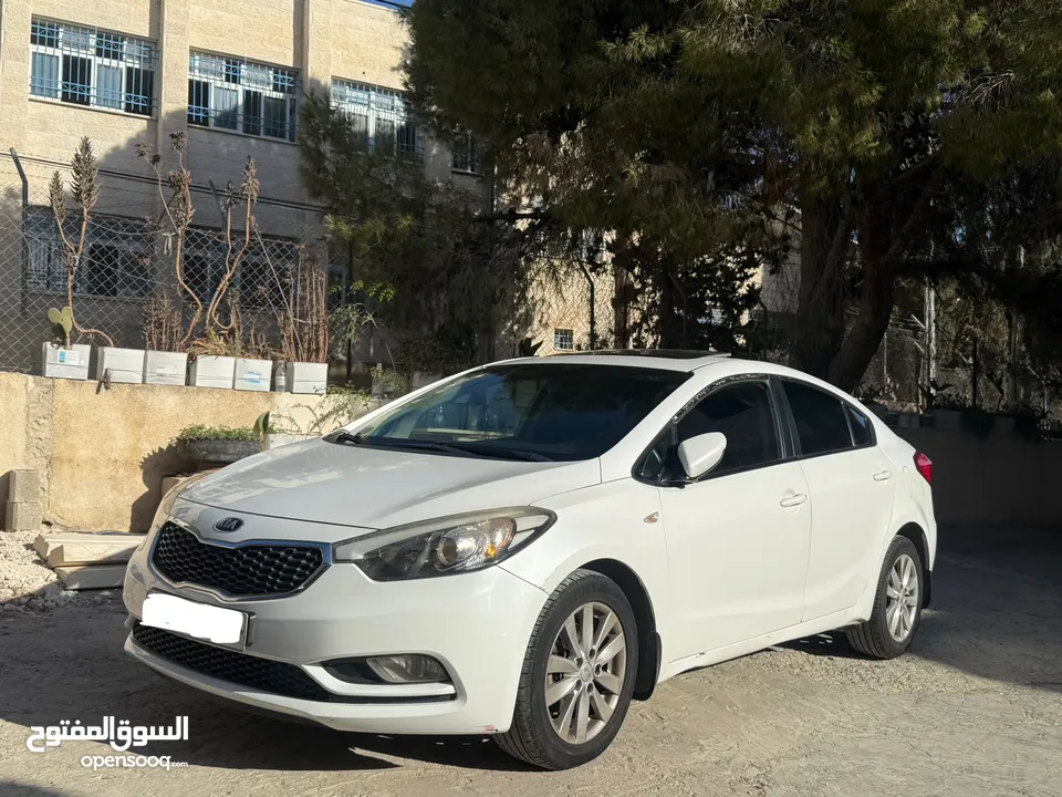 كيا سيراتو k3 سعرررررر حرررررررق حرررررررق مع فتحة سقف