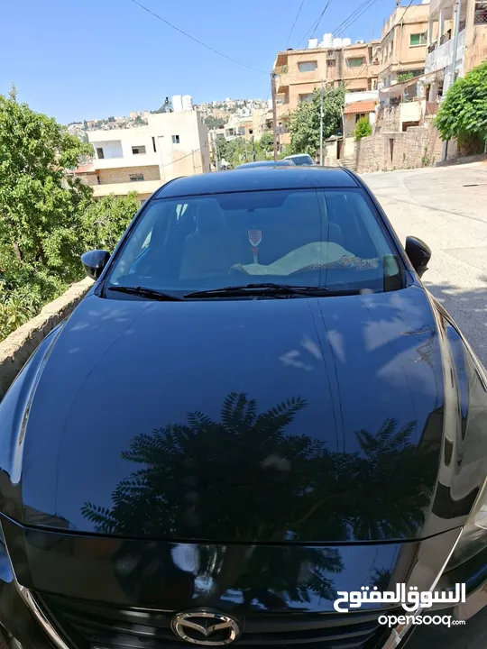 سيارة مازدا للبيع موديل 2015