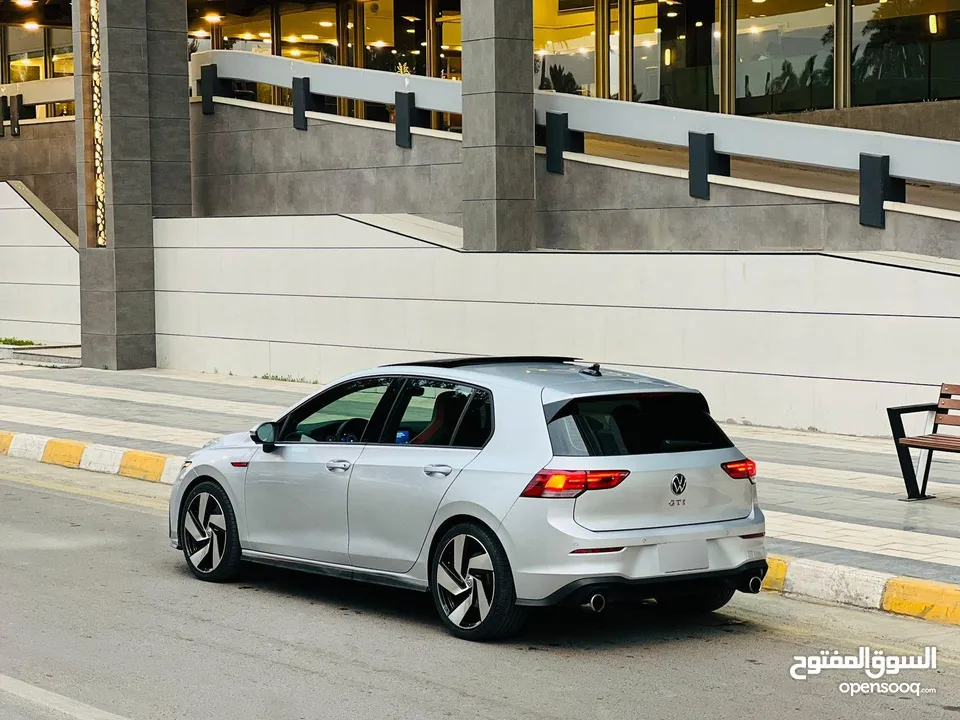 فولكس واكن كولف GTI موديل 2023 فول مواصفات للبيع