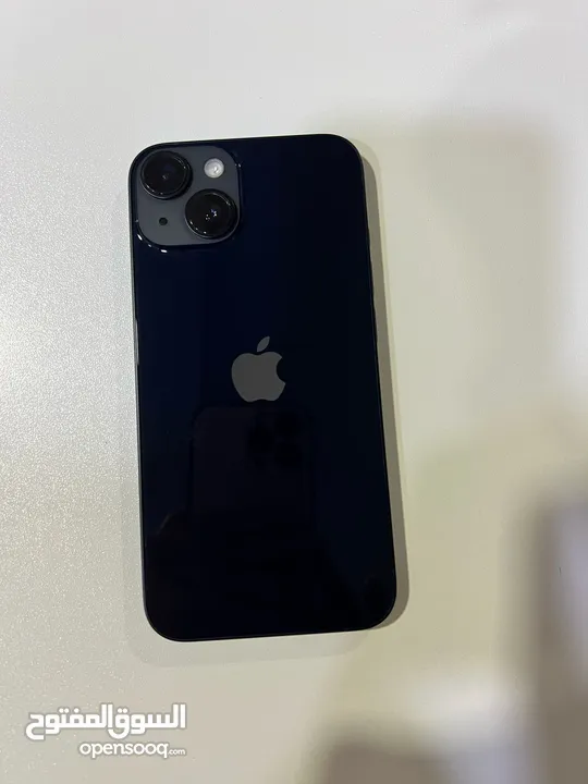 ايفون 13 عادي 128 جيجا  Iphone 13 128 Gb  موجود لون اسود و لون ابيض  بطاريات فوق  90% اصلي