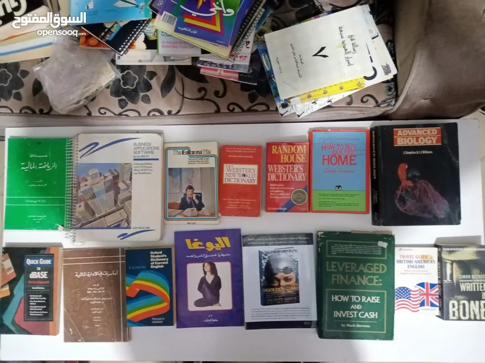 كتب وقصص انجليزي وعربي وتعليمي كميه كبيره اي كتاب بدينار