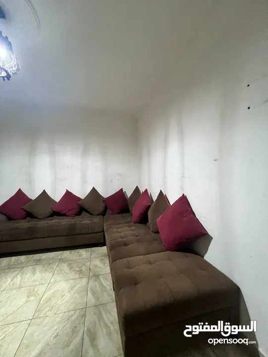 كنب للبيع 80