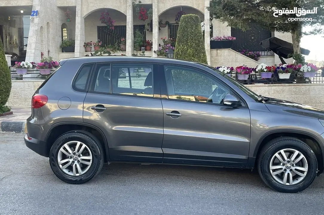Volkswagen Tiguan ‏جولف تيجوان 2012 فحص كامل 7 جيد استخدام شخصي من الوكالة (تواصل واتس)