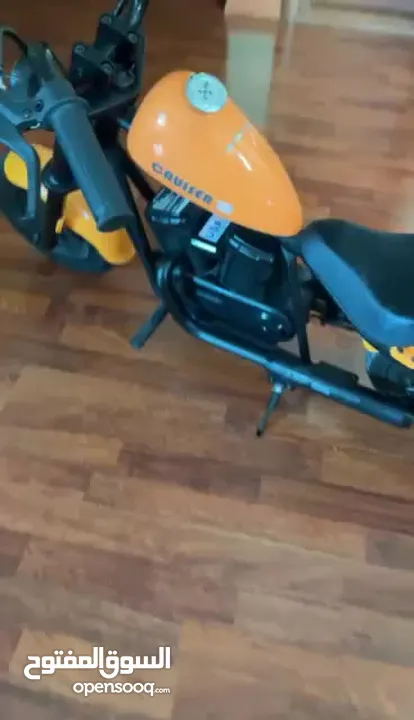 Elettric scooter for kids
