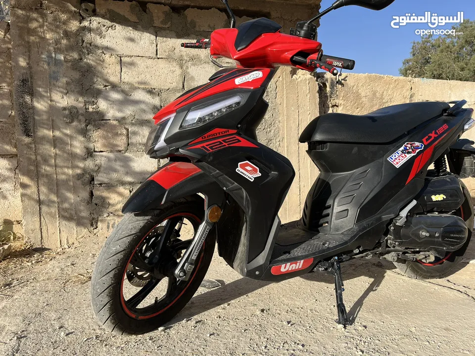 سكوتر QJ MOTOR 125 cc موديل 2022