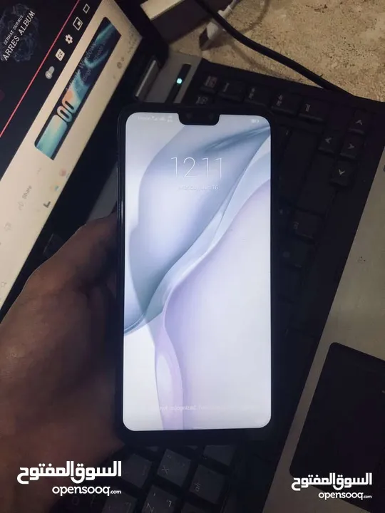 هاتف هواوي Y6 برايم 2019 بحاله الوكاله مع كرتونه وسماعات وكفر جلد جديد نظام بصمه إيد وجه