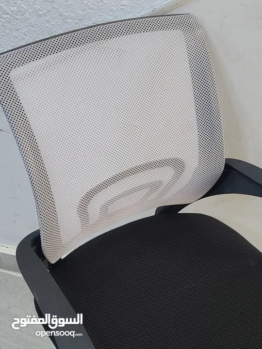 كرسي مساعد مديرشبك بعجلات شامل التوصيل وكفالة سنة  \ Assistant Manager Mesh Chair