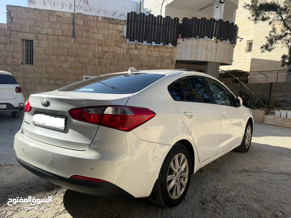 كيا سيراتو k3 فل مع فتحة سقف نخب ماتور 1600