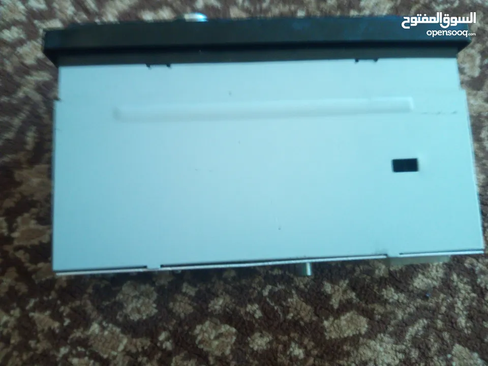 جهاز بلوتوث مسجل نظيف ممتاز ولا خدش ميه من ميه