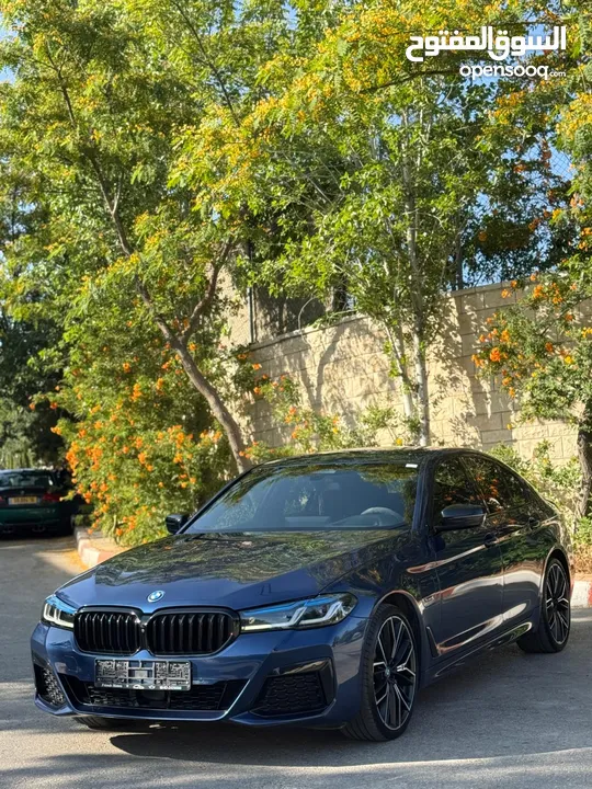 bmw 530e xdrive  Black Edition