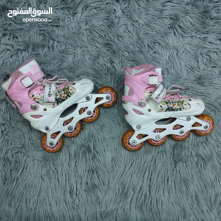 Skate (VIP)   عجال مطاط هيكل بلاستيك مقوى شفرات حديد   السعر والمقاس والماركة أسفل كل صورة