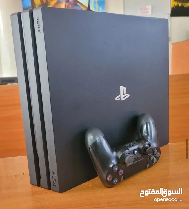 السلام عليكم متوفر  بلاستيشن 4pro  التفصيل تحت