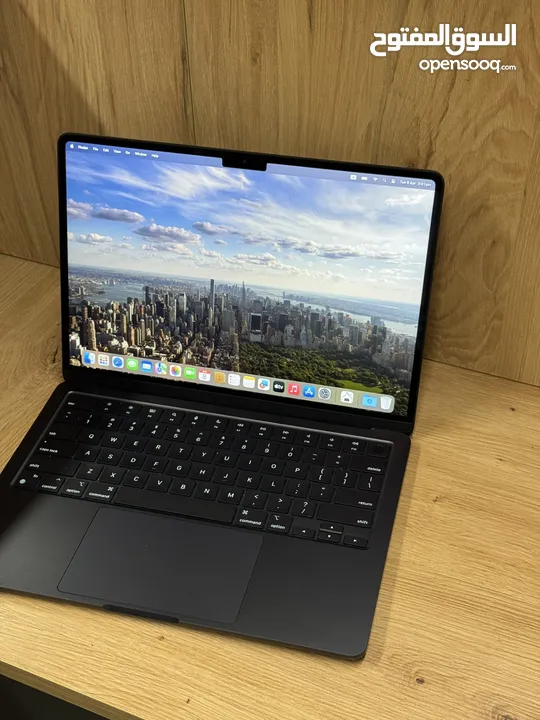 MacBook Air 2024, M3-Chip, 8RAM, 256