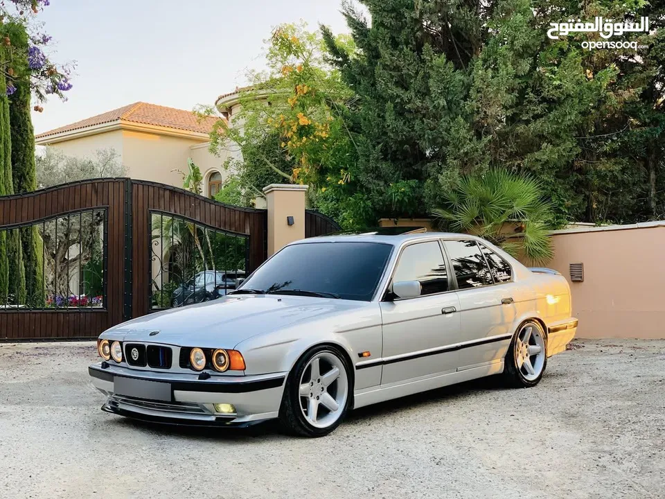 مطلوب BMW .e30 بوز نمر او e34 520 بدون دفعه أولى