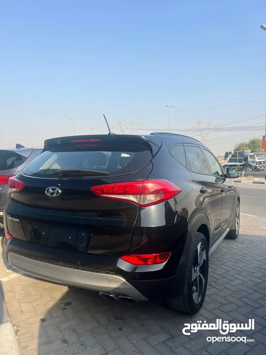 HYUNDAI TUCSON 2017