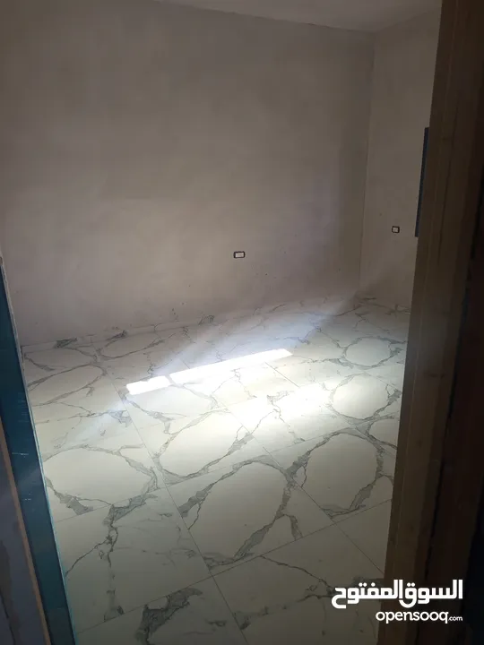 بيوت ارضيه