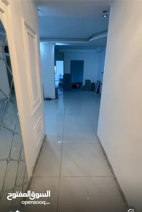 واثق المصري