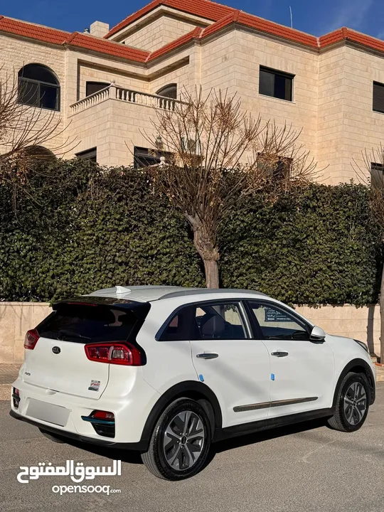 (قابل للبدل )كيا نيرو 2021 فل كامل ما عدا الفتحة كهرباء بالكامل