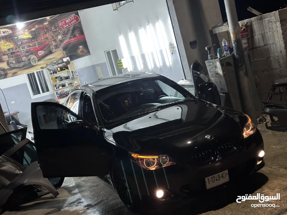 BMW e60 525