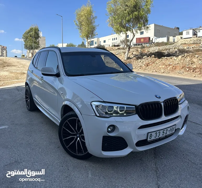 سيارة مميزة بكل تفاصيلها BMW X3
