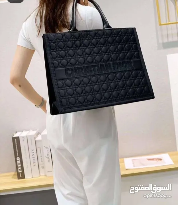 شنطة كريستيان ديور - حجم كبير  ماستر كوبي  فل تختيم