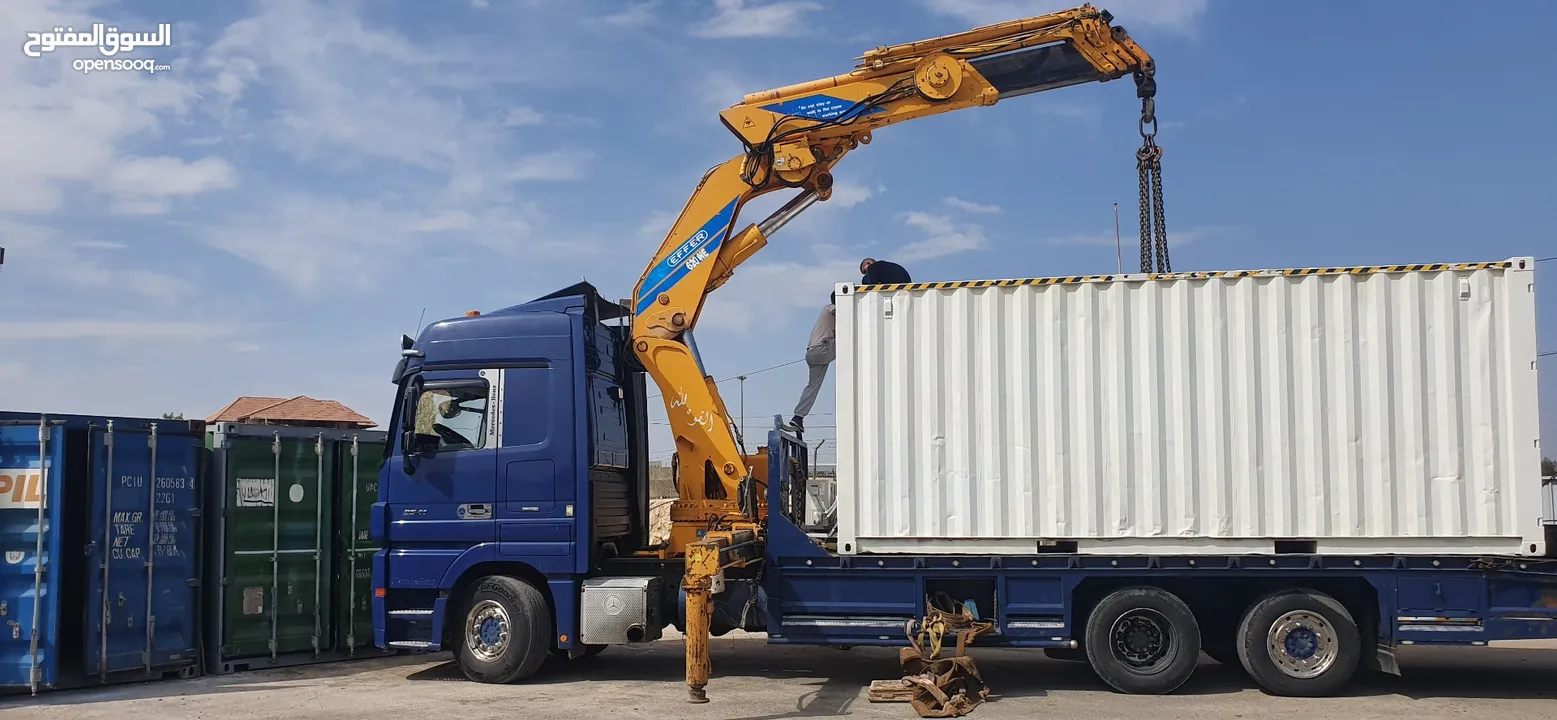 للبيع  containers  ( حاويات )  كونتينر مستعمله وبحاله جيده