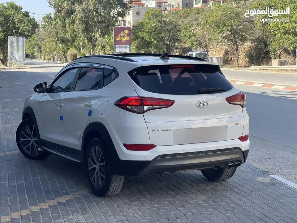 هونداي توسان 2016/15 فل الفل بوضع الشركة