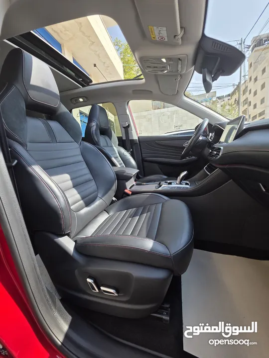 MG EHS Plug In Hybrid 2022