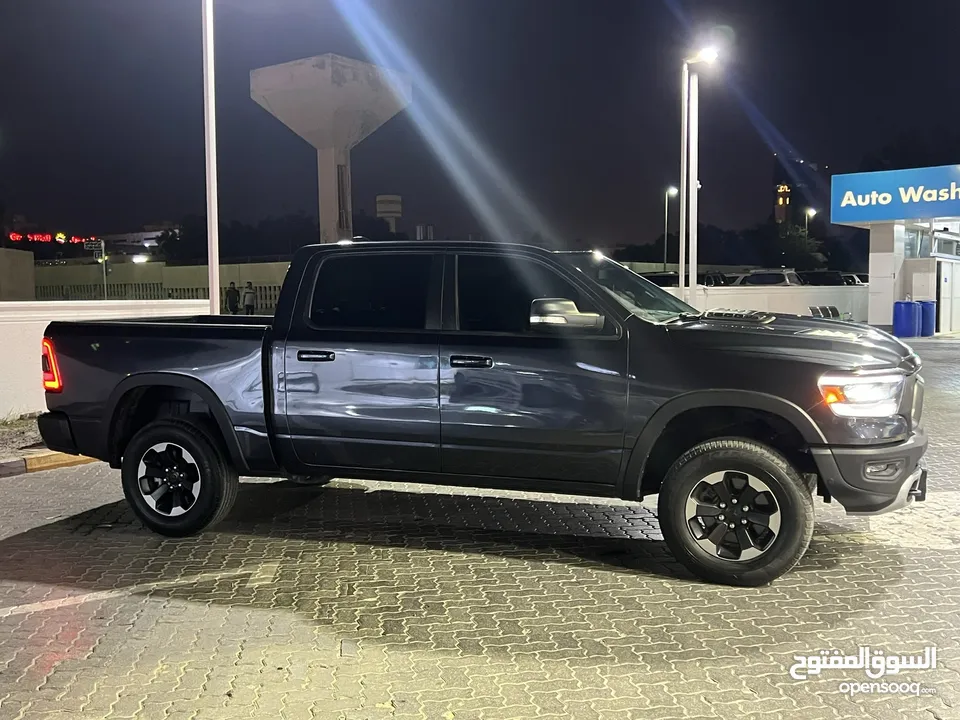 DODGE RAM 2019 Rebel V8 5.7L مفحوص ادنك ناجح قمة النظافة