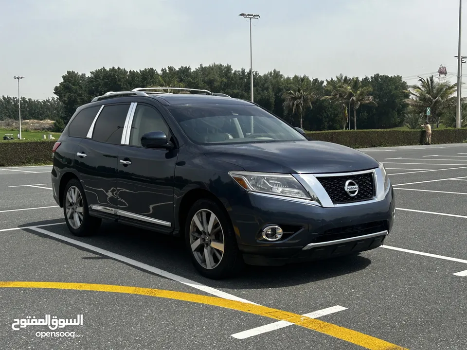 Nissan pathfinder 2013 model full option platinum