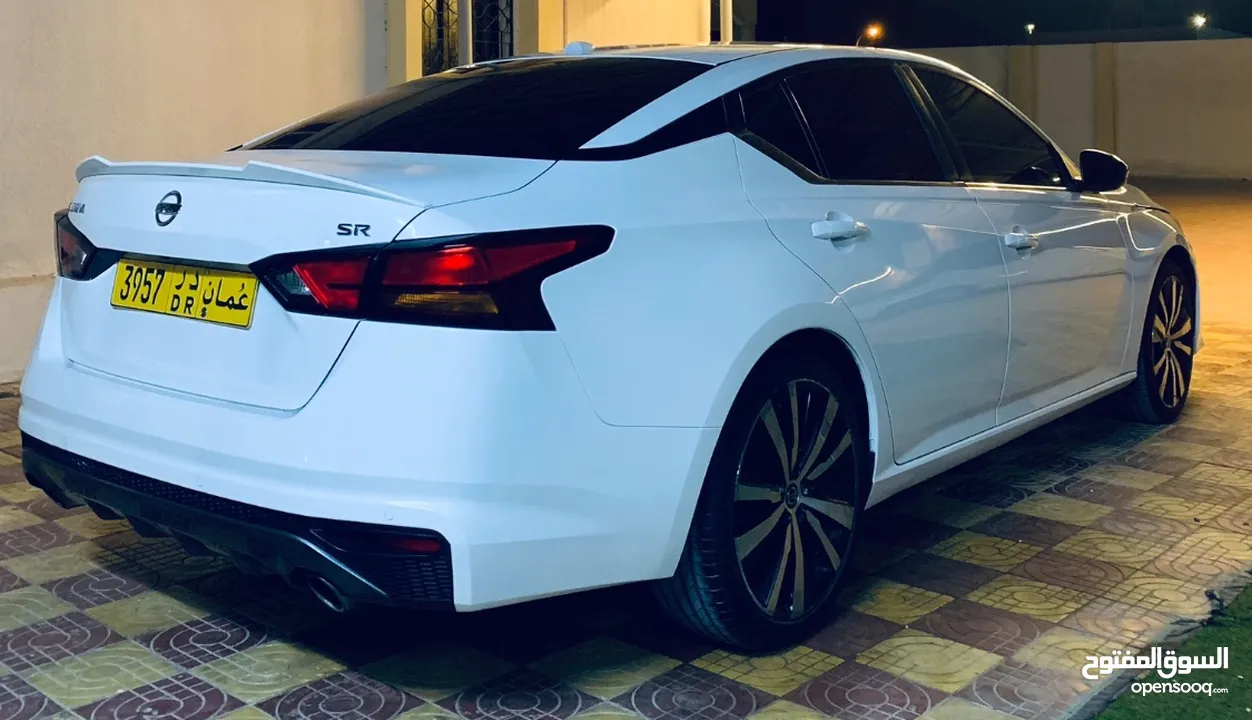 ألتيمـــا 2020 SR Sport للبيع فقــط..