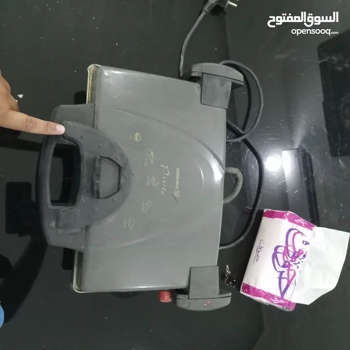 URGENT SALE CLEARANCE TOASTER