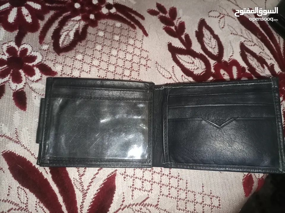 محافظ عدد اتنين جديد ووحده مستعمله اسبوع بحالة الوكاله