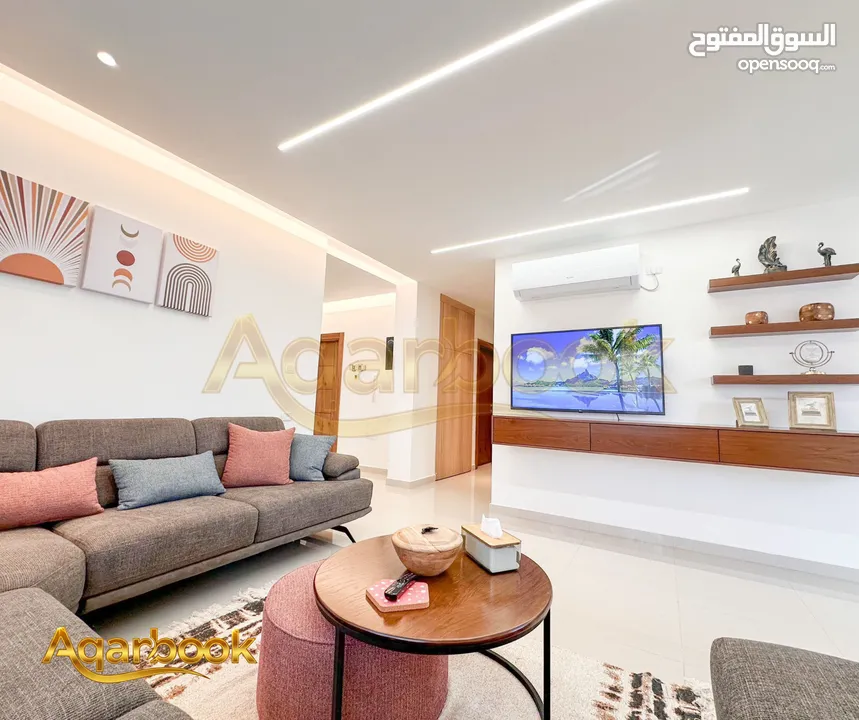 شقة فخمة مفروشة للايجار في عين مصباح