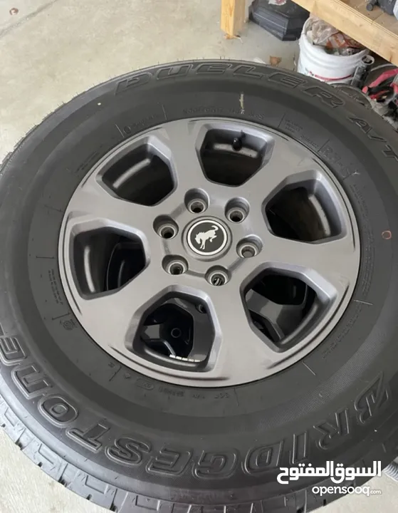 Ford bronco 17 inch alloy