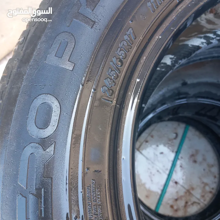 طقم كفرات مقاس 245/65/17 مستعمل