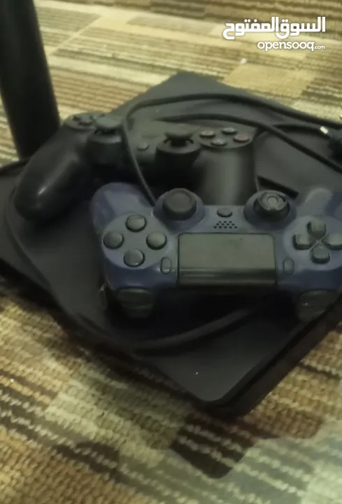 بليستيشن فور سليم في بيت عنون