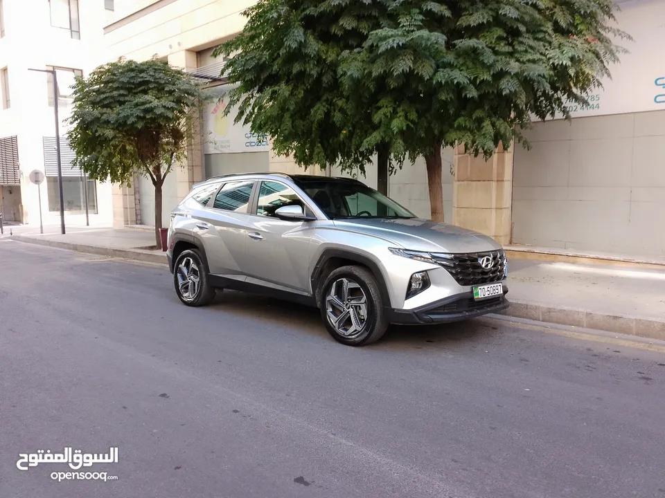 Golden Drive have Hyundai TOSAN  أسبوعي وشهريpanorama للايجار