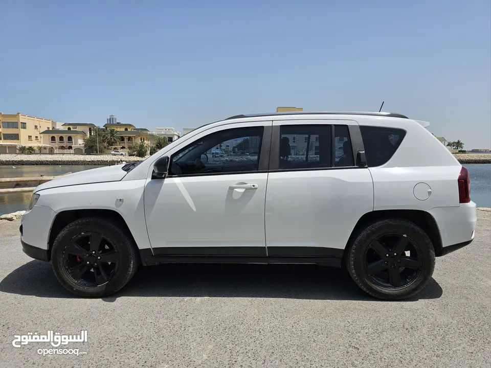 Jeep Compass 2017 SUV For Sale 33 687 474