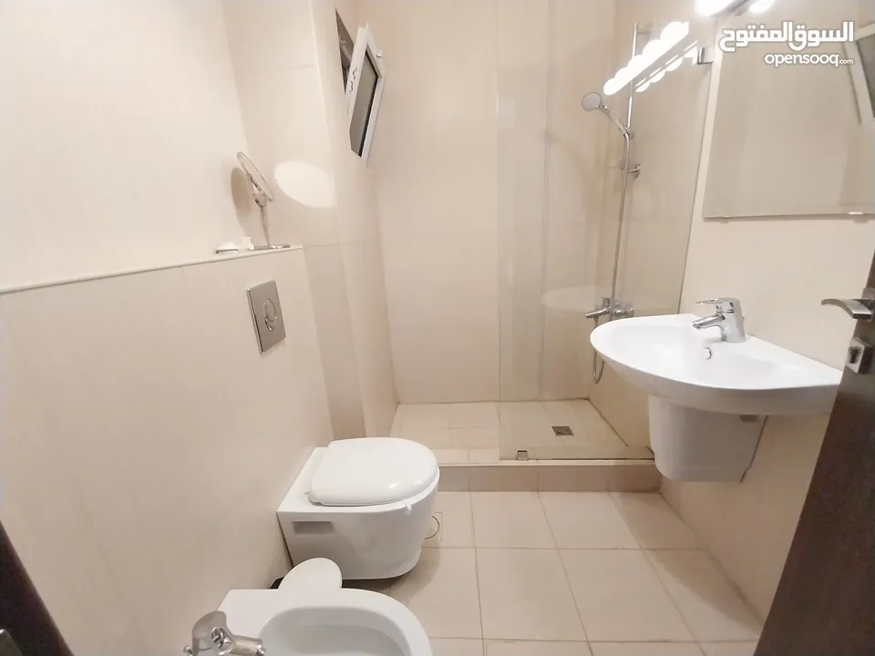 شقة للايجار في عبدون  ( Property 32046 )-175080960