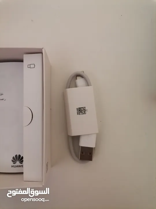 HUAWEI Freebuds 5i سماعة هواوي بحالة ممتازة جداً